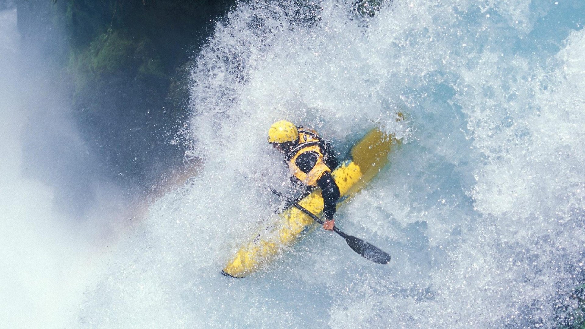 Rookie回归赛场，绝杀首场状态亮眼，塞尔维亚队观众沸腾！